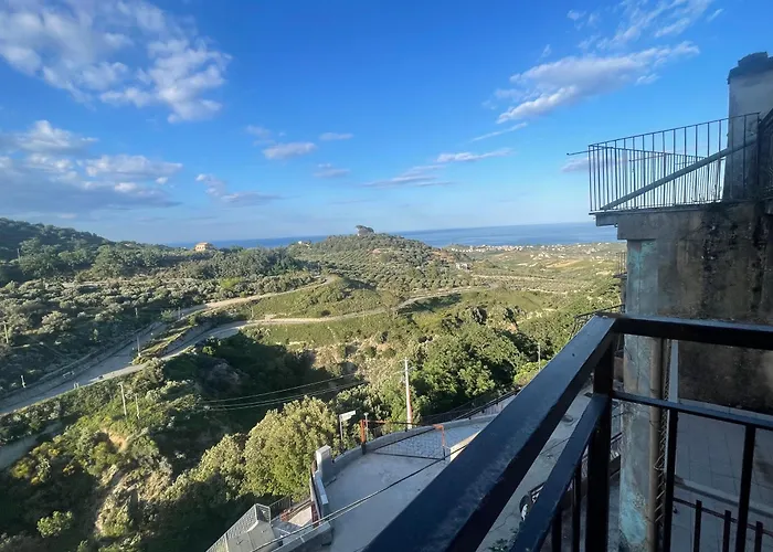 別荘 Dimora Borgomare *